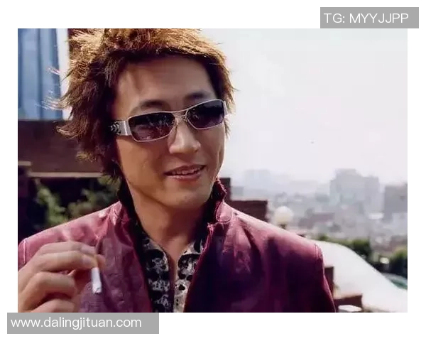 蔡老师足球竞猜活动火热进行中，猜测球星身份赢大奖挑战你智商和眼力